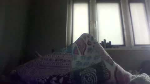 Snapshot of filipek757 chatting on 10.16.25 filipek757 online show from 10.16.25