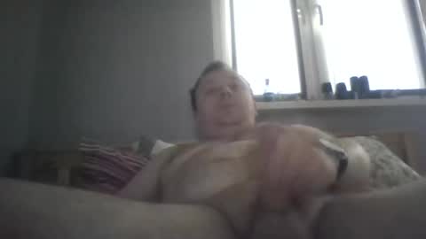 Snapshot of filipek757 chatting on 11.03.25 filipek757 online show from 11.03.25