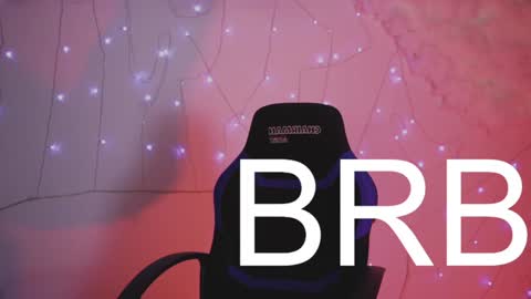 cap and Lana  online show from 01.08.25