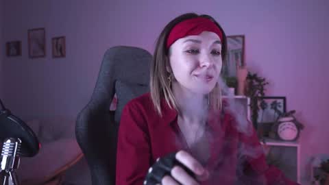 cap and Lana  online show from 01.17.25