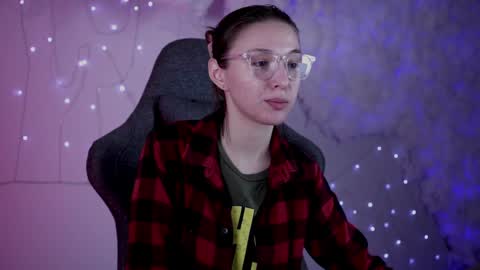 cap and Lana  online show from 01.18.25