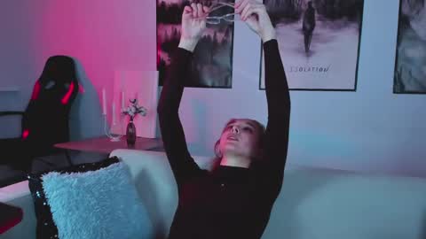 cap and Lana  online show from 02.13.25