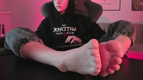 cap and Lana  online show from 03.01.25