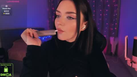 LEEN online show from 01.04.25