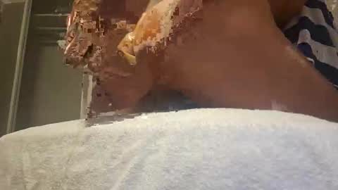 Fill My Little Hole online show from 09.09.25