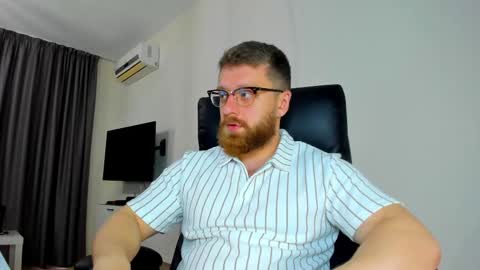 FindomGuyXXX online show from 04.11.26