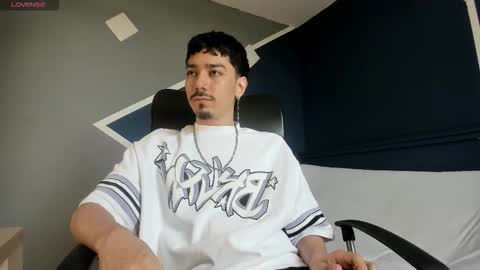 finn_jackson online show from 03.14.26