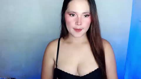 Snapshot of fiona_asia chatting on 10.24.25 Fiona online show from 10.24.25
