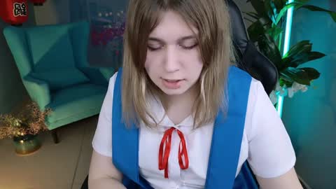 fiora online show from 12.12.24