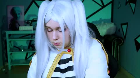 fiora online show from 12.21.24