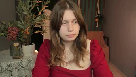 fiora online show from 12.04.25