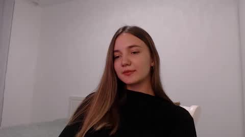 fireflies_fly_ online show from 09.24.25