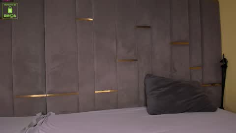 Snapshot of firevein chatting on 10.12.25 Sexy Tony online show from 10.12.25