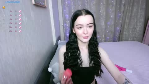 Snapshot of first_day_ chatting on 02.16.25 ALICESTEVEVECTOR pvt open online show from 02.16.25