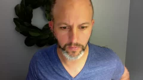 Snapshot of fit2love99 chatting on 11.12.25 fit2love99 online show from 11.12.25