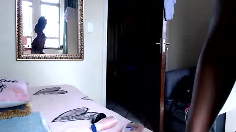 fitblair66_ online show from 01.27.25