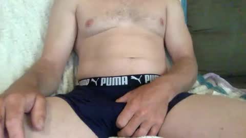 Snapshot of fitchatandfun chatting on 10.01.25 fitchatandfun online show from 10.01.25