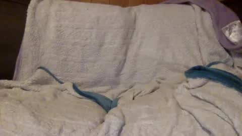 Snapshot of fitchatandfun chatting on 10.15.25 fitchatandfun online show from 10.15.25