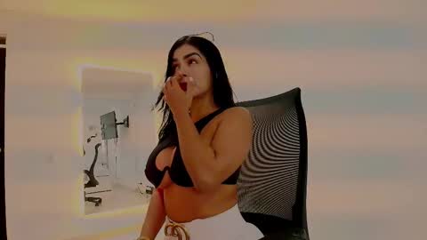fitnessmommyy online show from 09.26.25
