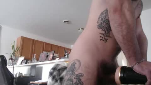 Snapshot of fitstrongbull chatting on 02.08.26 Free OF fitstrongbull online show from 02.08.26