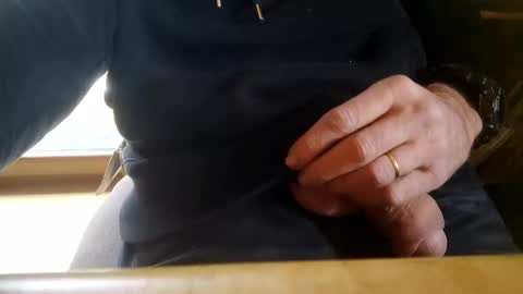 Snapshot of fiveforwilly1 chatting on 01.03.25 Markus online show from 01.03.25