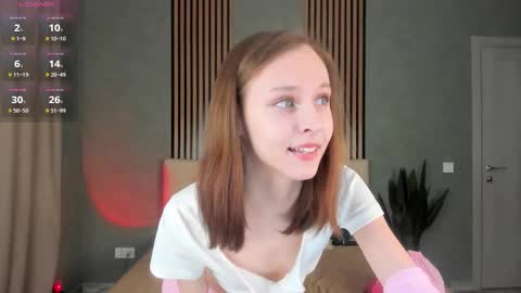 Snapshot of fixielu chatting on 02.18.26 im Linda please give me thumbs up online show from 02.18.26