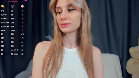 Kira online show from 02.10.26