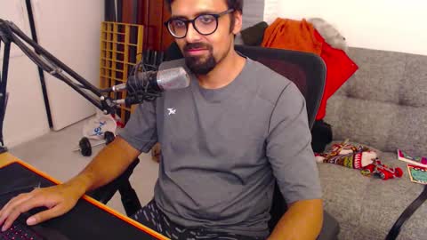 Snapshot of fizz6572 chatting on 10.18.25 fizz6572 online show from 10.18.25