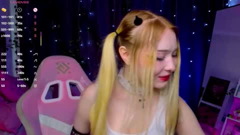 Sophie online show from 09.24.25
