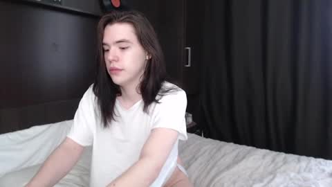 Robin online show from 02.15.25