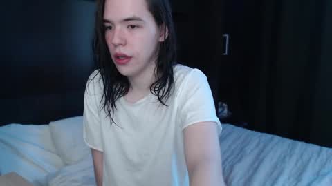 Robin online show from 02.25.25