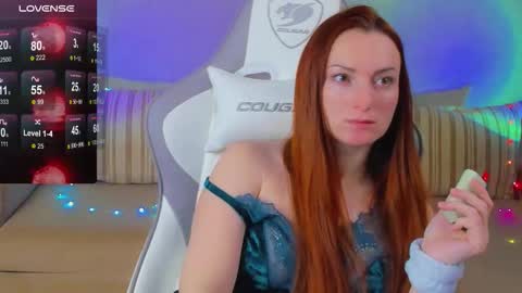 Snapshot of flamystar chatting on 10.13.25 Yana online show from 10.13.25