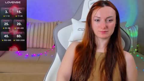 Snapshot of flamystar chatting on 10.24.25 Yana online show from 10.24.25