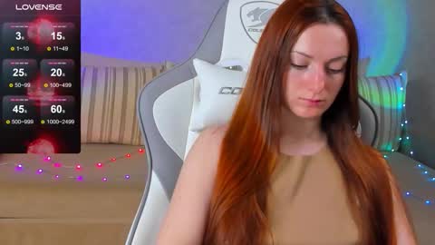 Snapshot of flamystar chatting on 10.25.25 Yana online show from 10.25.25