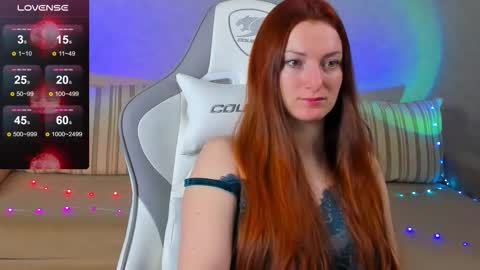 Snapshot of flamystar chatting on 11.03.25 Yana online show from 11.03.25