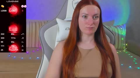 Snapshot of flamystar chatting on 11.08.25 Yana online show from 11.08.25