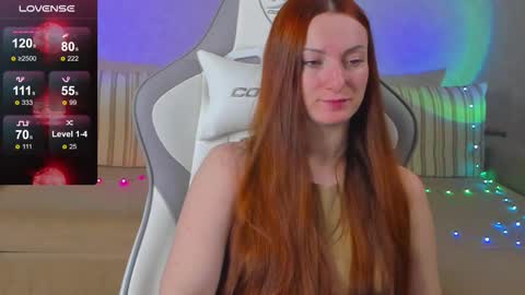 Snapshot of flamystar chatting on 11.16.25 Yana online show from 11.16.25