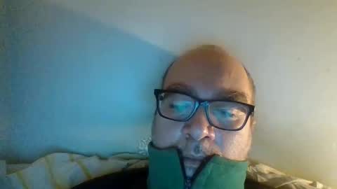 Snapshot of flashdreaming chatting on 01.11.26 Carlo online show from 01.11.26