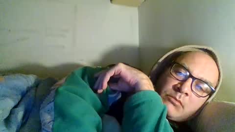 Snapshot of flashdreaming chatting on 03.12.26 Carlo online show from 03.12.26