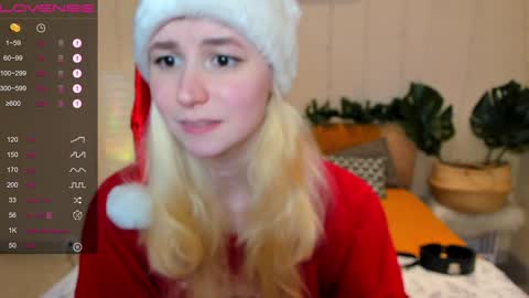 FlexiMona online show from 12.21.24