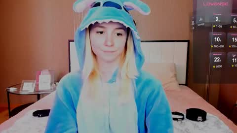 FlexiMona online show from 10.24.25