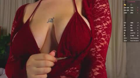 Snapshot of flirtbubble chatting on 11.04.25 Doloras online show from 11.04.25