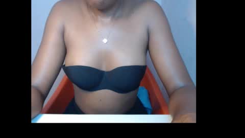 Snapshot of flirtxxdiva chatting on 09.13.25 flirtxxdiva online show from 09.13.25