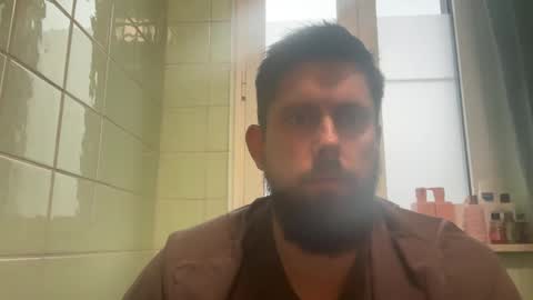 Snapshot of flokiwoki chatting on 12.30.24 new here online show from 12.30.24