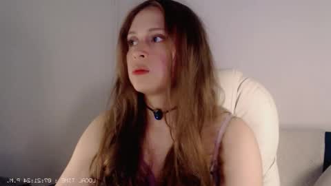 Snapshot of flor3citarockera chatting on 11.28.25 flor3citarockera online show from 11.28.25