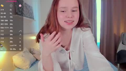 Hayley  I WILL COME BACK ON MAY 27TH 6pm UTC online show from 07.10.26
