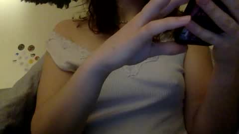 Snapshot of floraexploration chatting on 02.04.26 floraexploration online show from 02.04.26