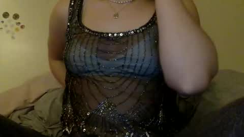 Snapshot of floraexploration chatting on 02.05.26 floraexploration online show from 02.05.26