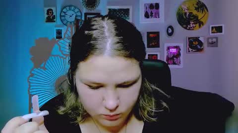 florenceanderson_ online show from 10.06.25