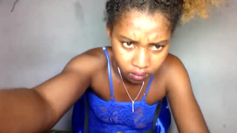 Snapshot of florencia011 chatting on 01.26.25 florencia011 online show from 01.26.25